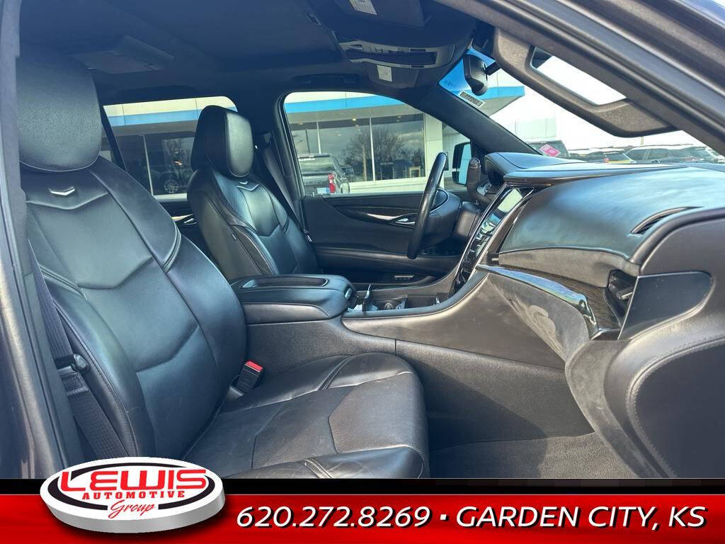 2016 Cadillac Escalade for sale at Lewis Chevrolet of Garden City in Garden City, KS