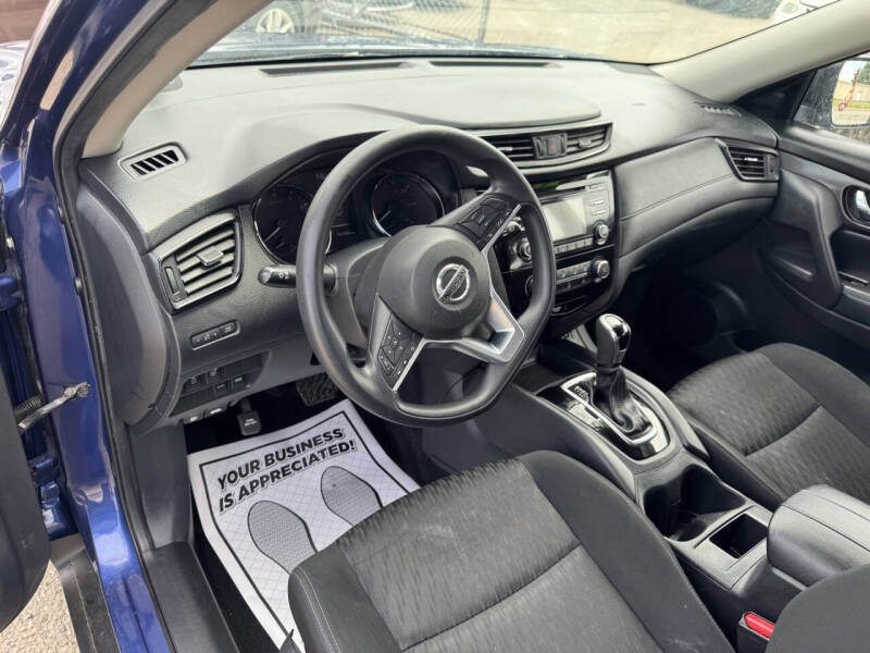 2017 Nissan Rogue S
