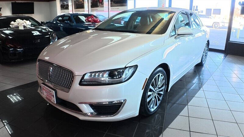 2020 Lincoln MKZ Standard