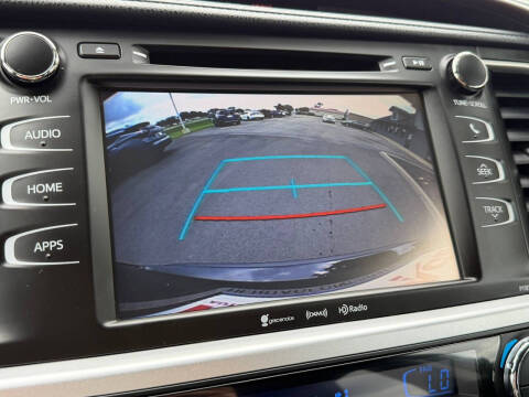 2019 Toyota Highlander LE Plus