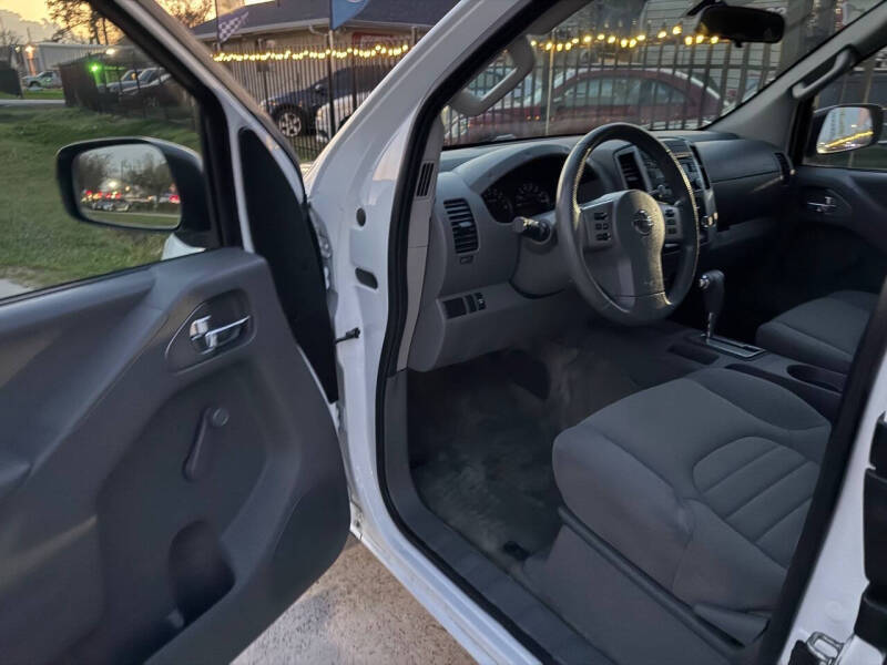 2016 Nissan Frontier S