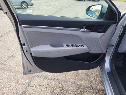 2020 Hyundai Elantra