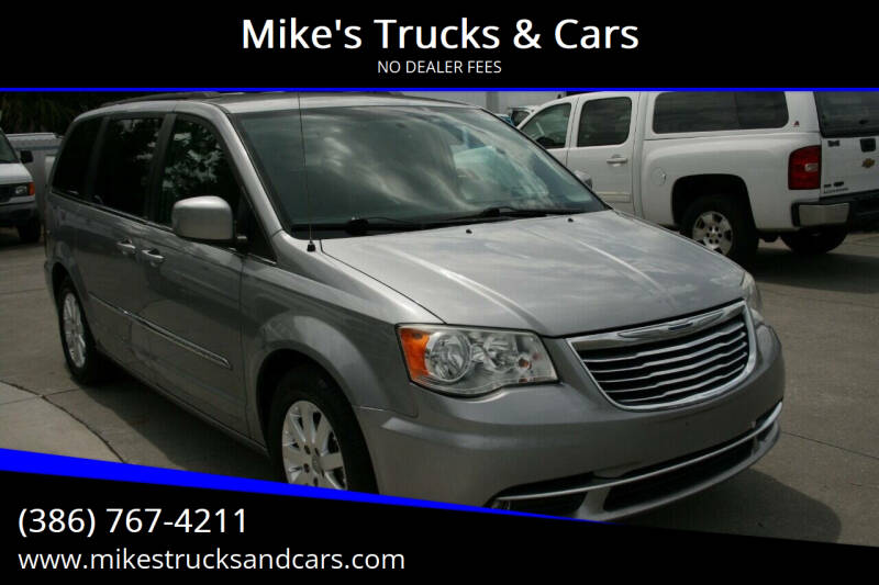 2014 Chrysler Town and Country Touring