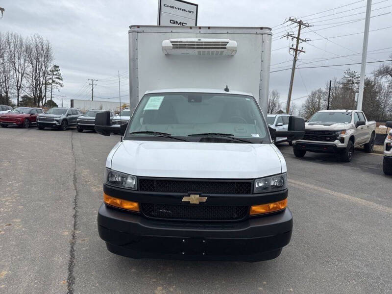2024 Chevrolet Express 3500