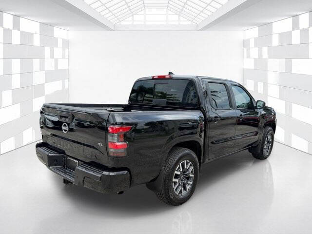 2024 Nissan Frontier SL