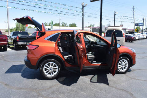 2020 Ford Escape SE