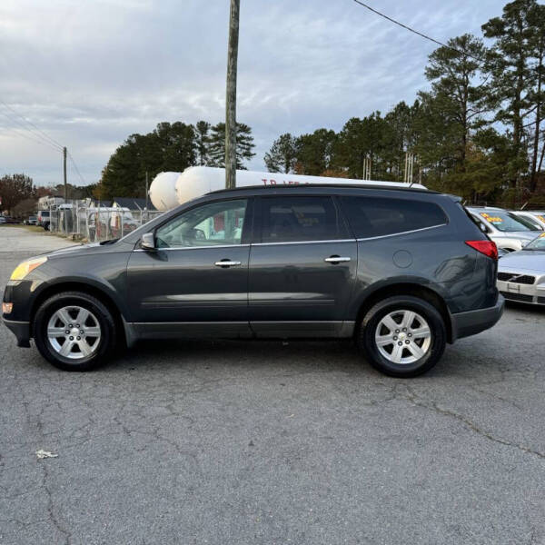 2011 Chevrolet Traverse LT
