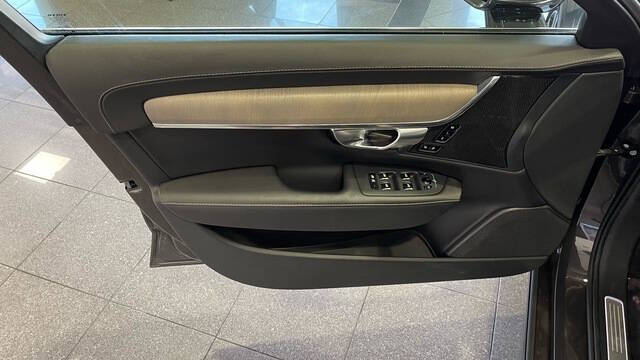 2023 Volvo S90 B6 Ultimate