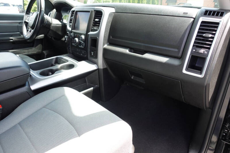2022 RAM 1500 Classic SLT