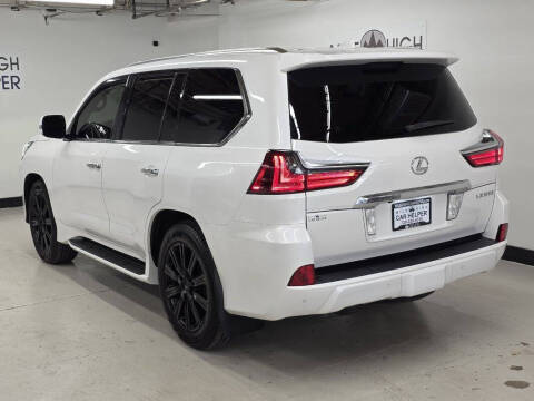 2017 Lexus LX 570