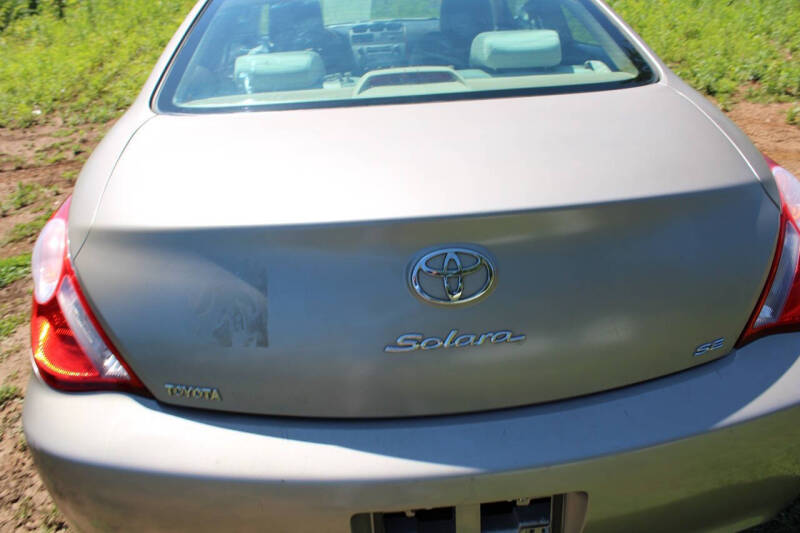 2004 Toyota Camry Solara SE