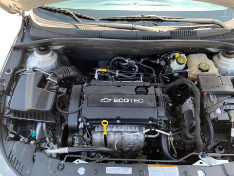 2013 Chevrolet Cruze LS Auto