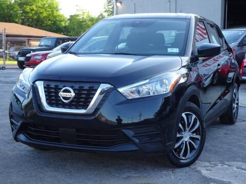 2020 Nissan Kicks for sale at Deal Maker of Gainesville in Gainesville FL