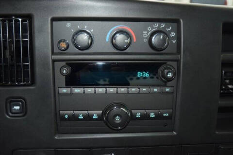 2025 Chevrolet Express 2500