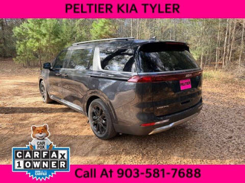 2024 Kia Carnival SX