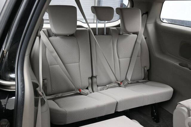 2018 Kia Sedona L
