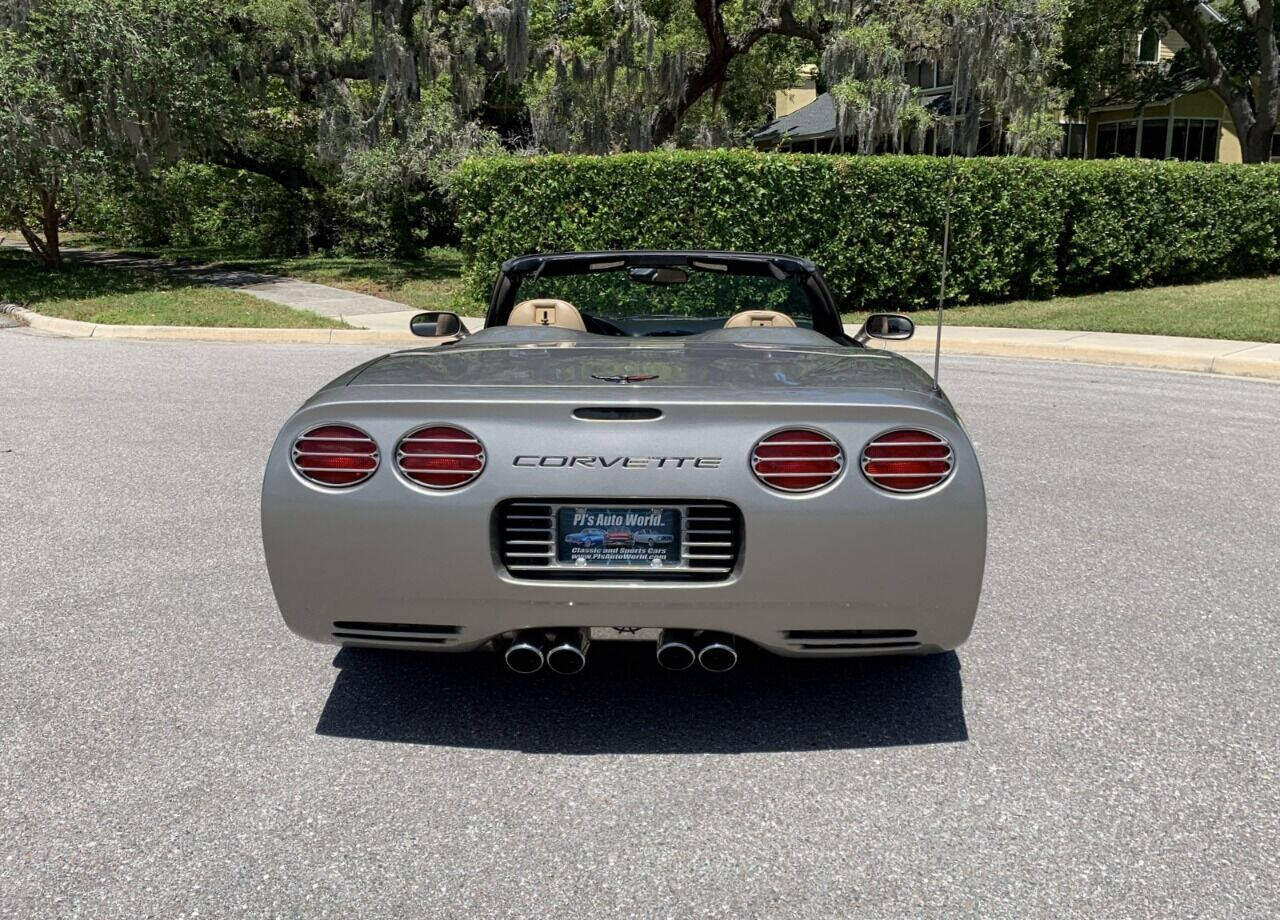 1998 Chevrolet Corvette 18