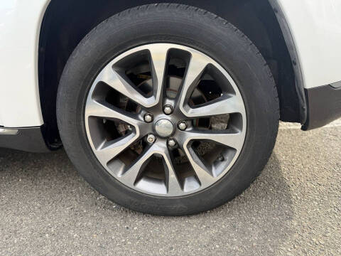 2017 Jeep Grand Cherokee Summit