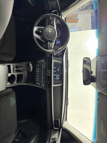 2019 Kia Optima LX