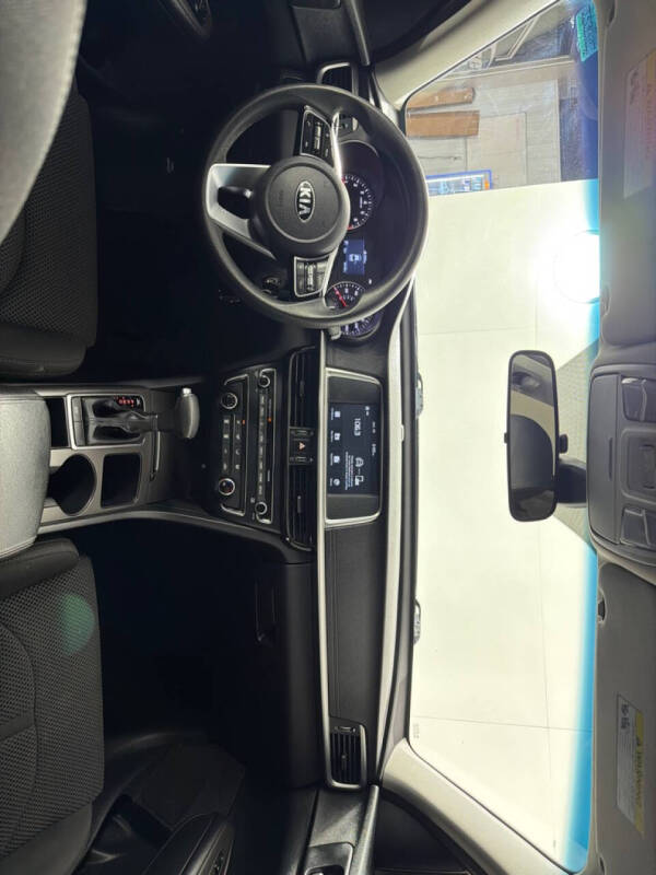 2019 Kia Optima LX