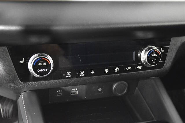 2024 Mitsubishi Outlander PHEV SE