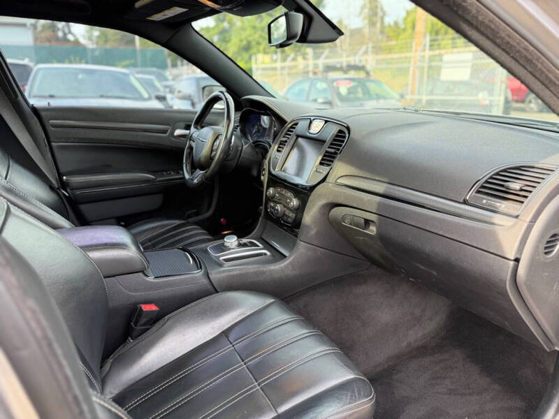 2015 Chrysler 300 S