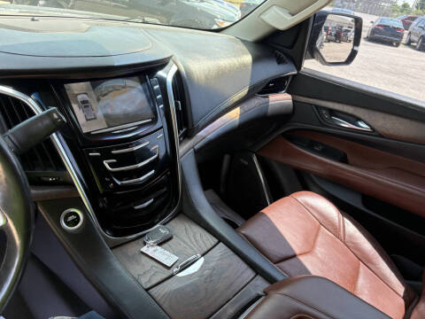2015 Cadillac Escalade ESV Luxury