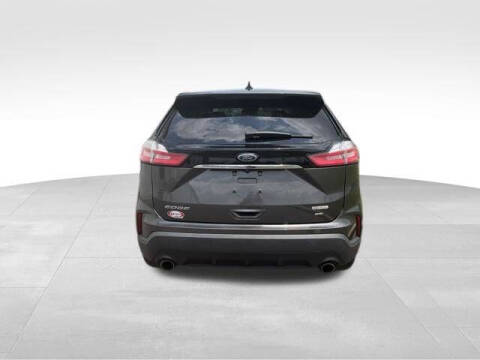 2020 Ford Edge SE