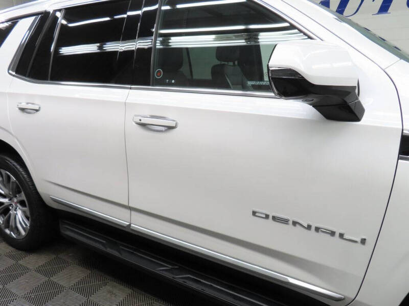 2023 GMC Yukon Denali