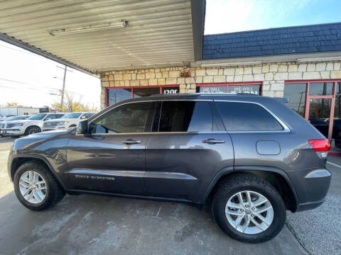 2017 Jeep Grand Cherokee Laredo