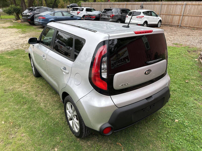 2014 Kia Soul +