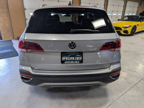 2024 Volkswagen Taos SE