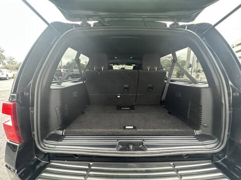 2017 Ford Expedition EL XLT