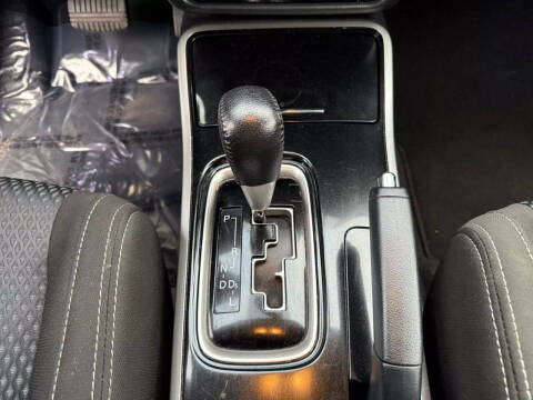 2017 Mitsubishi Outlander ES