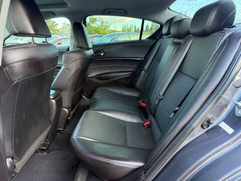 2018 Acura ILX w/Premium