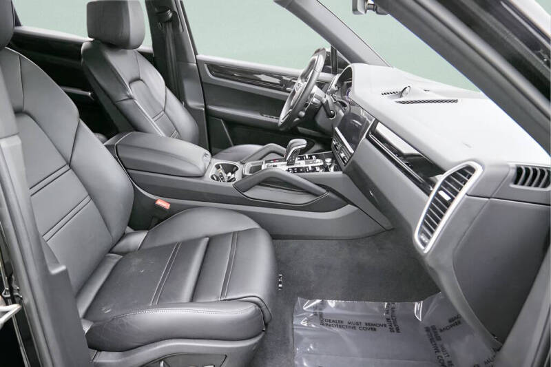 2022 Porsche Cayenne