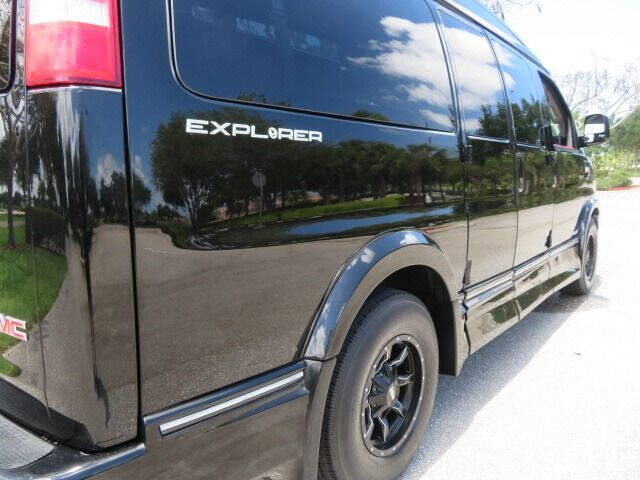 2018 GMC Savana 2500