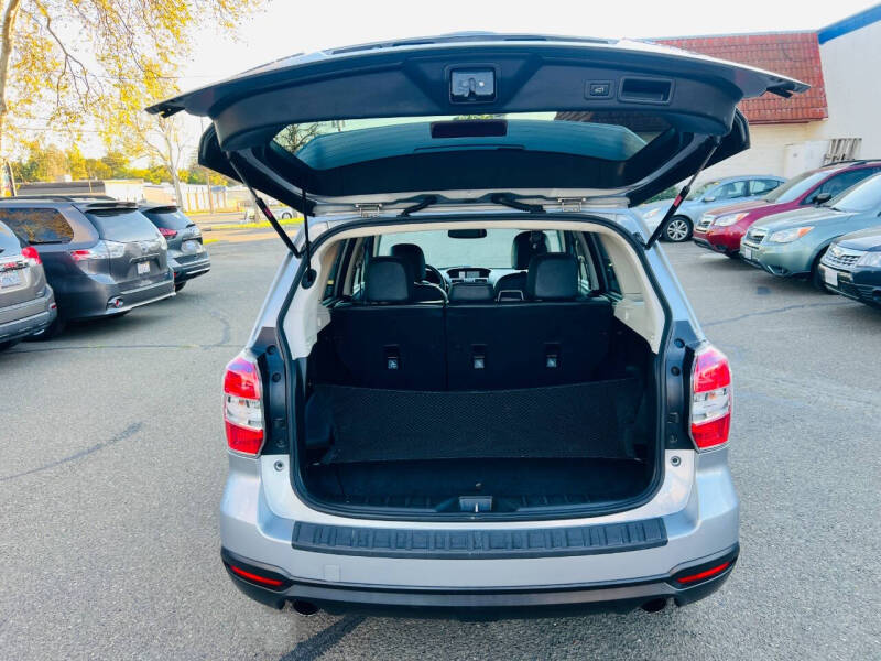 2015 Subaru Forester 2.0XT Touring