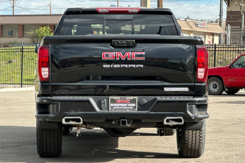 2024 GMC Sierra 1500