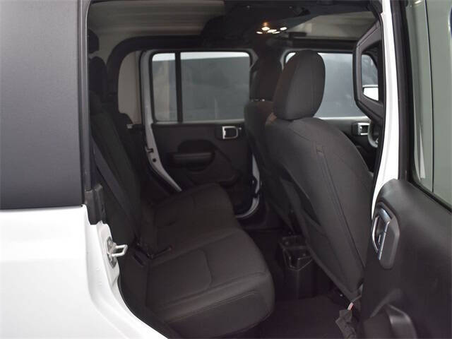 2023 Jeep Gladiator Sport