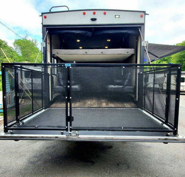 2021 Cherokee By Forest River Wolf Pack Platinum