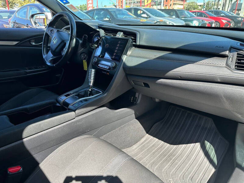 2018 Honda Civic Sport