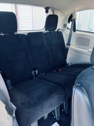 2017 Dodge Grand Caravan SE