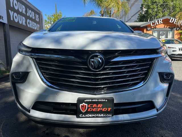 2023 Buick Enclave Essence