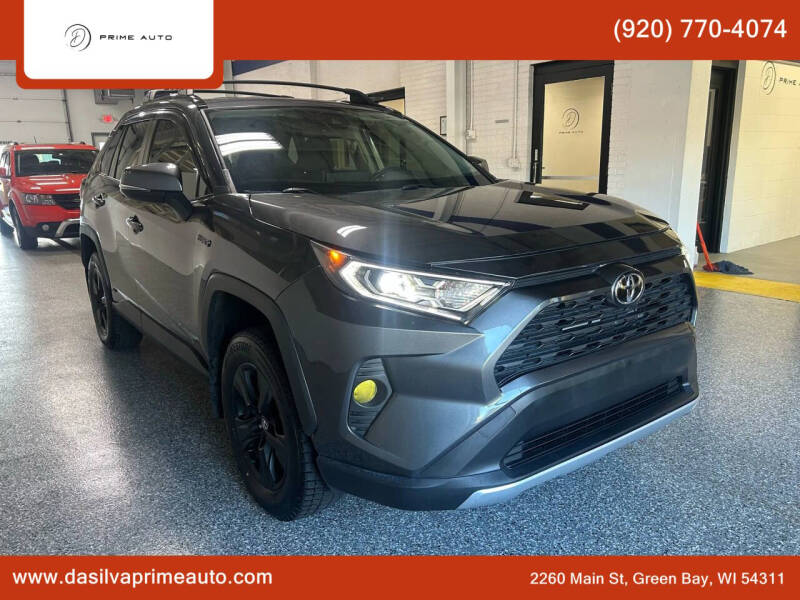 2021 Toyota RAV4 XLE's photo