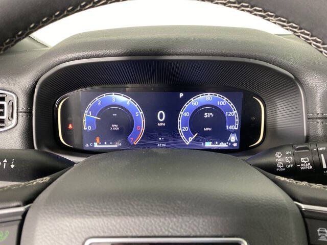 2025 Jeep Wagoneer Carbide