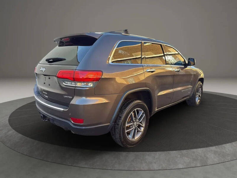 2017 Jeep Grand Cherokee