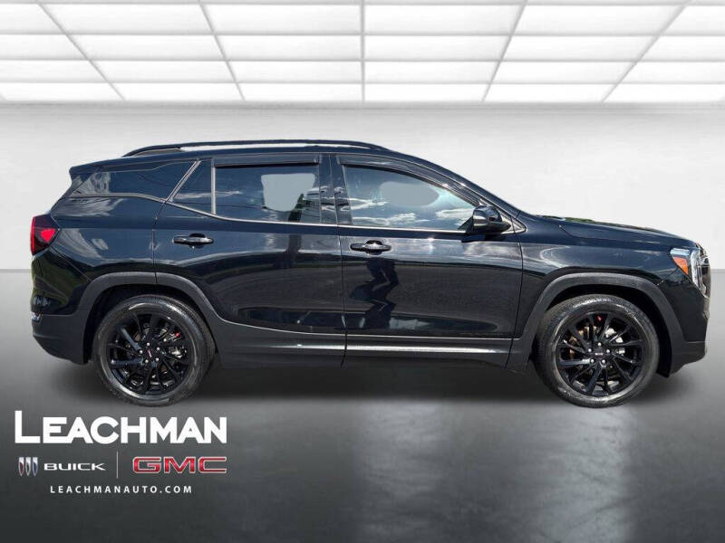 2023 GMC Terrain SLT
