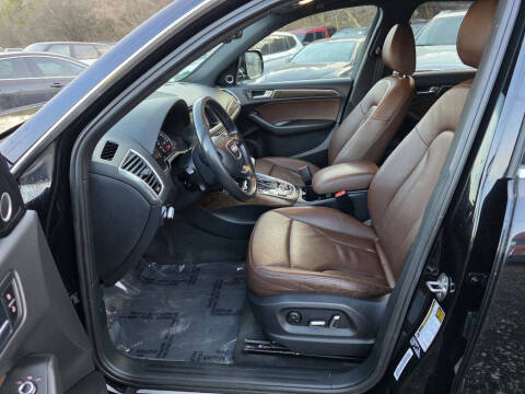 2016 Audi Q5 2.0T quattro Premium Plus