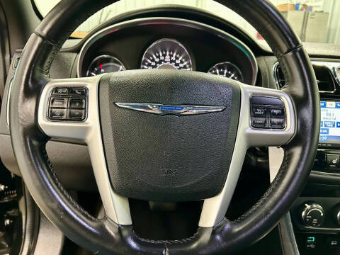 2011 Chrysler 200 Limited